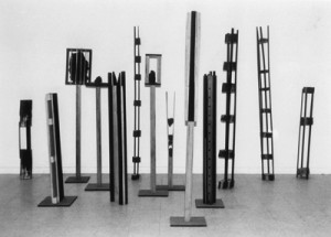 Luiz Romano. Esculturas verticais, 1989